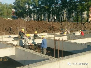 建設(shè)工程施工安全標(biāo)準(zhǔn)與圖文解析 打造安全工地的關(guān)鍵要素